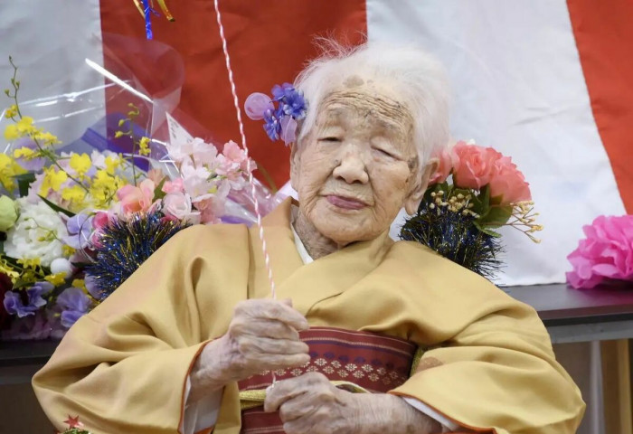 Дэлхийн хамгийн өндөр настай хүн 119 насныхаа төрсөн өдрийн баярыг тэмдэглэжээ