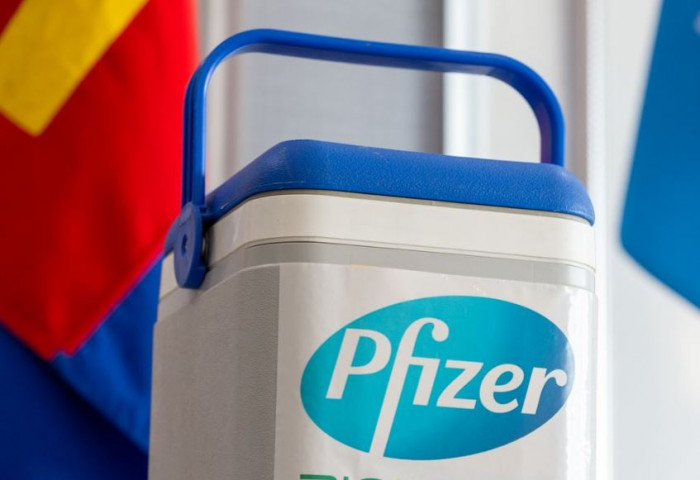 “Дөрөв дэх ээлжийн 30,420 тун Pfizer вакцин Монгол Улсад буулаа“